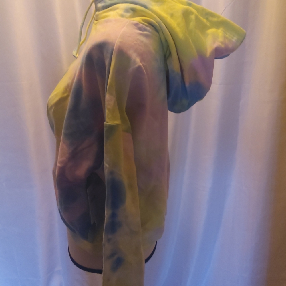 Twist Front Hoodie - Picture 5 of 7